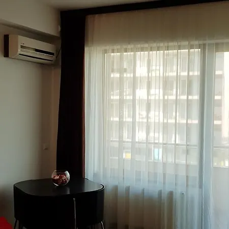 Marty S Summerland Apartment Mamaia